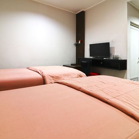 Bendungan Hilir Residence Jakarta Exteriör bild